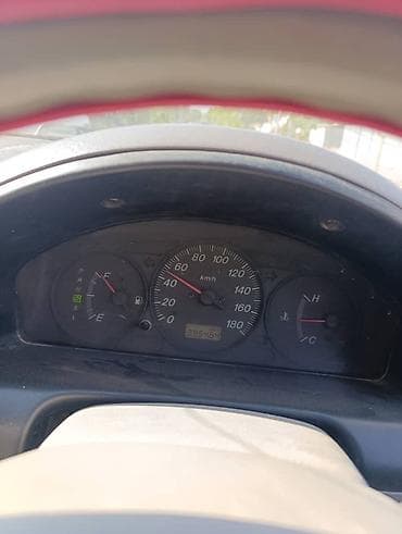 bcd com: Mazda Demio: 2001 г., Автомат, Бензин, Хэтчбэк — 3