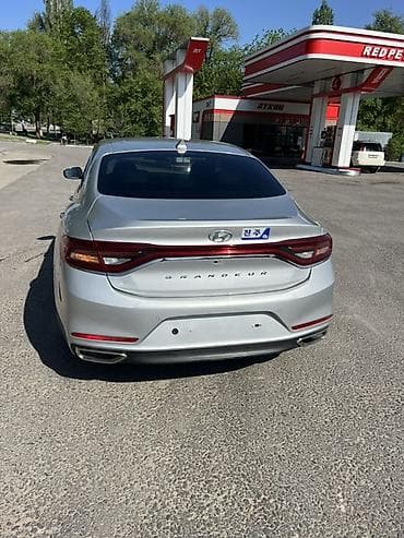 Hyundai Grandeur: 2019 г., 3 л, Автомат, Газ, Седан — 2