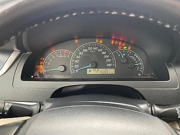 hunday sonata: Toyota Camry: 2017 г., 2.5 л, Автомат, Газ, Седан — 10