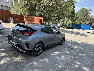 Продажа авто: Hyundai Veloster: 2018 г., 1.6 л, Автомат, Бензин, Хэтчбэк — 4