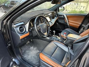 Продажа авто: Toyota RAV4: 2017 г., 2.5 л, Гибрид, Кроссовер — 8
