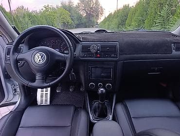 70: Volkswagen Golf: 2002 г., 2 л, Механика, Бензин, Хэтчбэк — 8