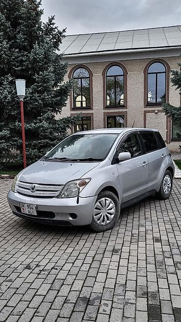р15 185 65: Toyota Ist: 2002 г., 1.3 л, Автомат, Бензин, Хэтчбэк — 3