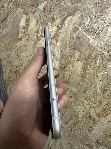 Техника и электроника: IPhone 11, Б/у, 64 ГБ, Белый, Зарядное устройство, 86 % — 3