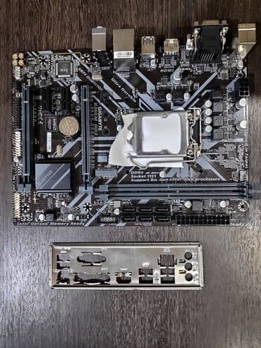 материнские платы gigabyte: Материнская плата, Б/у — 1