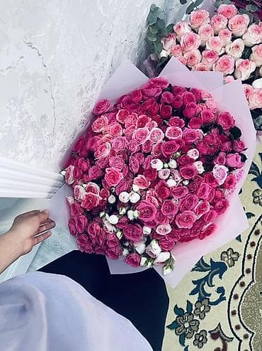 под цветники для комнаты: Авторские букеты из свежих цветов - Пышные монобукеты и смешанные — 2