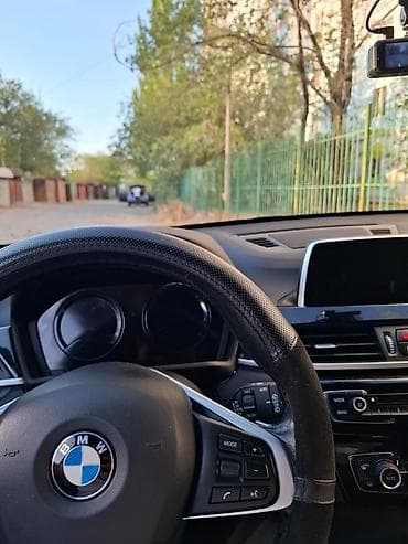 bew e34: BMW X1: 2019 г., 2 л, Автомат, Бензин, Кроссовер — 4