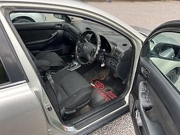 bew e34: Toyota Avensis: 2004 г., 1.8 л, Автомат, Газ, Седан — 6