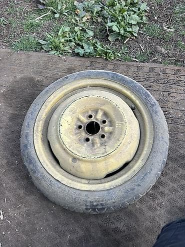 заглушка омывателя: Колеса в сборе R 15, Запаска, Железные, отверстий - 4 — 1