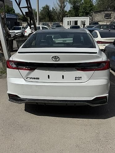 camry 30: Toyota Camry: 2025 г., 2.5 л, Автомат, Гибрид, Седан — 4