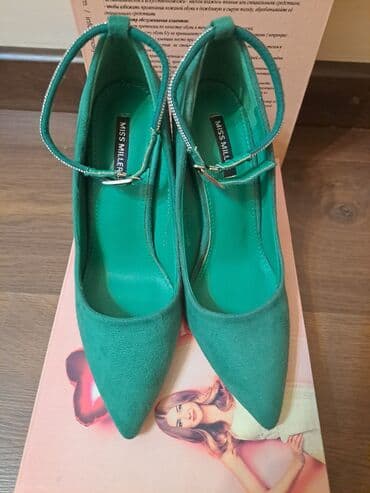 туфли замша искусственная: Продаются замшевые туфли, размер 36, очень хорошего качества, каблук — 2