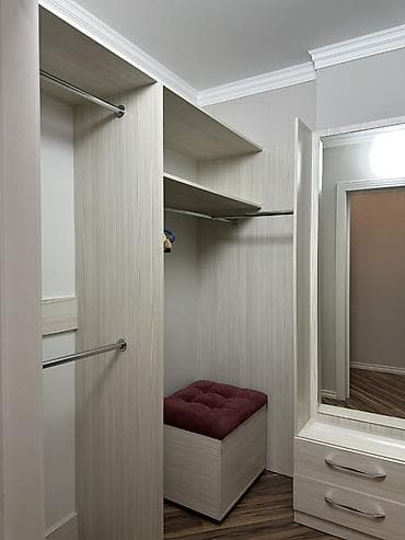 радом: 75 м², С мебелью — 6