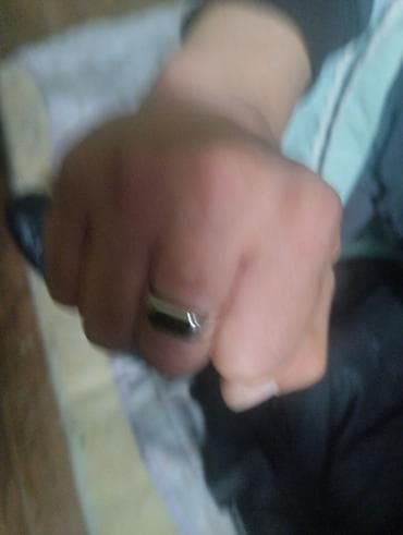 Личные вещи: Мужская печатка из металла серебристого цвета.925проба - Дизайн — 2