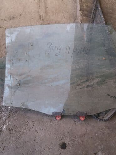 делика кузов: Продаю запчасти тойота Карина Е пороги со стойками хетчибек 1992года — 3