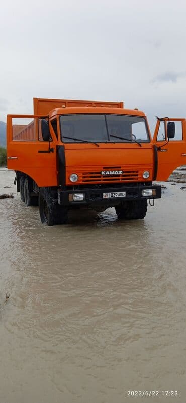 ремонт крыши многоквартирного дома бишкек: КАМАЗ самосвал, оранжевый, 6x6 - Полный привод 6х6: уверенно движется — 2