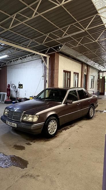 мотор морнинг: Mercedes-Benz W124: 1992 г., 2 л, Механика, Бензин, Седан — 2