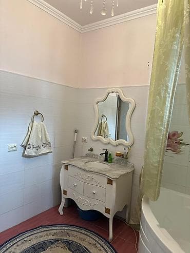 Үй сатып алам: Продается частный дом с благоустроенным двором и стильным интерьером — 10