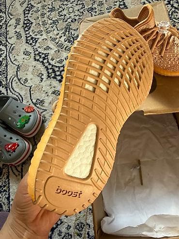 adidas bad bunny: Детские кроссовки уни, стиле Yeezy Boost 350 V2 (цвет — — 3