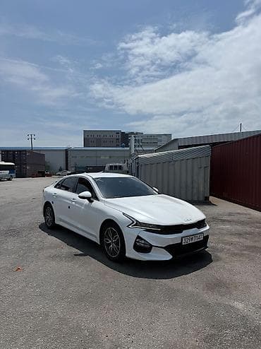 Продажа авто: Kia K5: 2022 г., 2 л, Автомат, Газ, Седан — 2