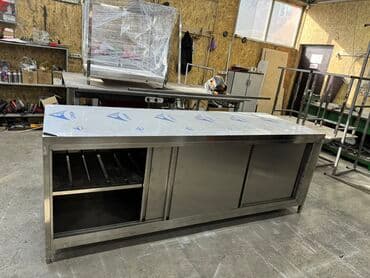 оборудование для кафе и ресторанов бу: Котломойка, ванна, раковина, стол из нержавейки, стол мучной, плиты — 10