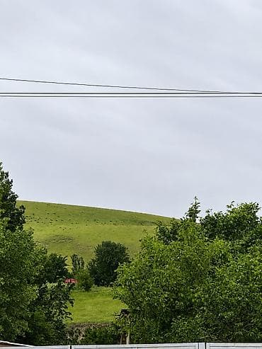 Кыймылсыз мүлк: 10 соток, Курулуш — 3
