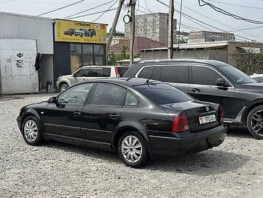 Унаа сатуу: Volkswagen Passat: 1997 г., 1.8 л, Кол менен иштөөчү, Бензин, Седан — 3