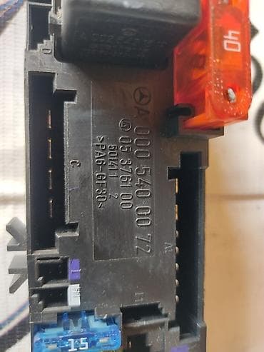 блок предохранителей спринтер: Блок предохранителей Mercedes-Benz 2000 г., Б/у, Оригинал, Германия — 2