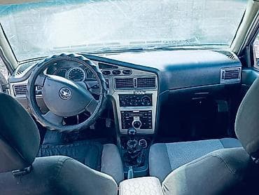 дево нексия ош: Daewoo Nexia: 2010 г., 1.5 л, Механика, Седан — 4
