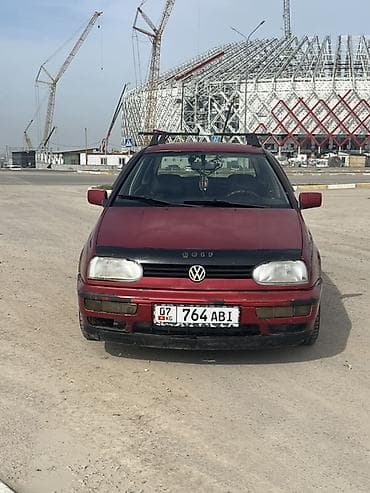 гольы 3: Volkswagen Golf: 1993 г., 1.6 л, Ручные, Бензин, Седан — 4