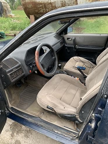 молдинг венто: Audi 100: 1990 г., Механика, Дизель, Седан — 4