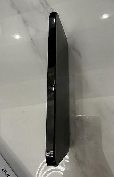 mac studio: IPhone 14 Pro, Б/у, 256 ГБ, Черный, Коробка, 85 % — 2