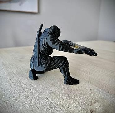 блек пенсил: Подставка-держатель для ручки в виде ниндзя - Эффектная фигурка — 4