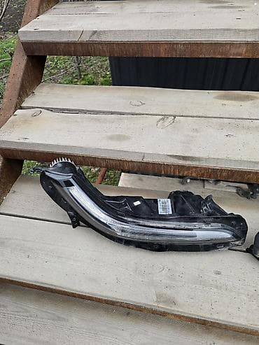 семорка 07: Комплект противотуманных фар Samsung 2022 г., Б/у, Оригинал — 3