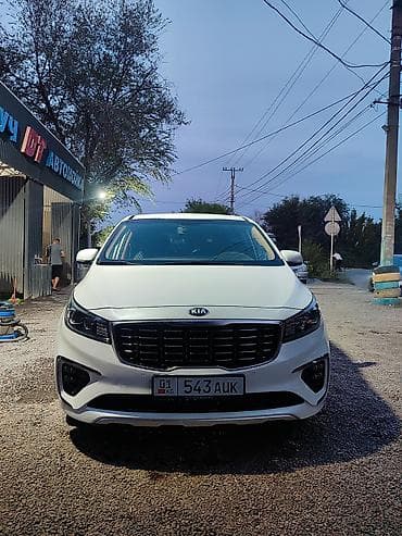 Унаа сатуу: Kia Carnival: 2018 г., 2.2 л, Автомат, Дизель, Вэн/Минивэн — 3