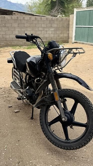 цена на скутер: Мотоцикл дорожный/городской, черный. - Одноцилиндровый бензиновый — 1