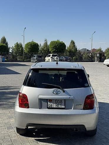 Продажа авто: Toyota Ist: 2003 г., 1.5 л, Автомат, Бензин, Хэтчбэк — 3