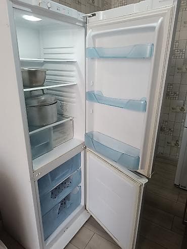вентилятор для комнаты: Холодильник Beko, Двухкамерный — 2