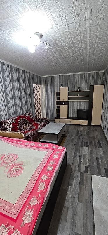 1 комната, 32 м², 7 мкр 104 серия, 4 этаж — 2