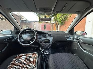 step 2: Ford Focus: 2002 г., 1.8 л, Механика, Бензин — 4