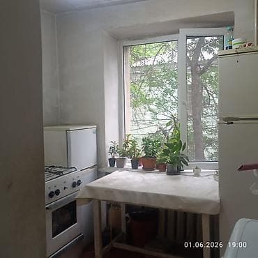индив: 2 комнаты, 42 м², Индивидуалка, 2 этаж — 3