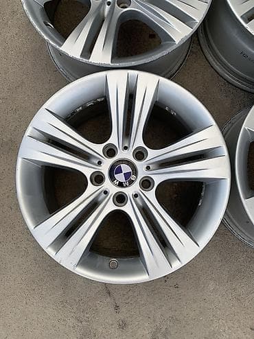 oz future: Литые Диски R 17 BMW, Комплект, отверстий - 5, Б/у — 5
