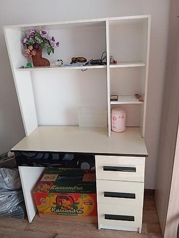 study lamp: Компьютерный стол, С полками — 1