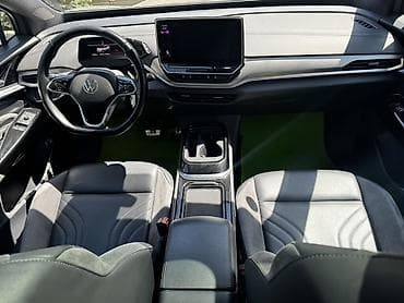 Volkswagen ID.4: 2022 г., 5.5 л, Автомат, Электромобиль, Кроссовер — 3