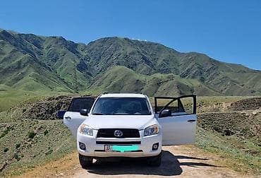 продаю рав4: Toyota RAV4: 2012 г., 2.5 л, Автомат, Бензин, Кроссовер — 2
