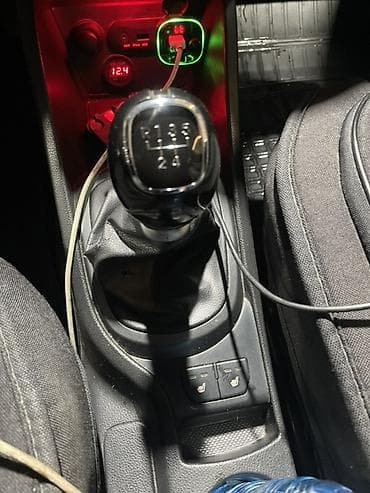 mers 211: Kia Rio: 2012 г., 1.6 л, Механика, Газ, Седан — 9