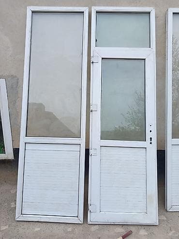 стекло 4мм: Пластиковая дверь, Б/у, Со стеклом — 1