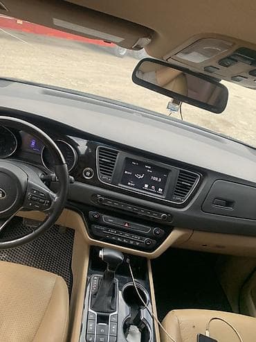 transporter multivan: Kia Carnival: 2018 г., 2.2 л, Автомат, Дизель, Минивэн — 7