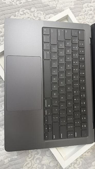 mini mac: Для программирования, Apple M5, ОЗУ, RAM: 16 ГБ — 8