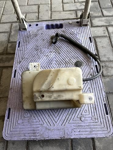 ато: Бачок Hyundai Б/у, Оригинал, Корея — 3