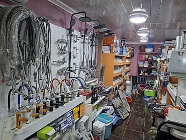 Магазин хозяйственных и строительных товаров Ассортимент: - Лаки — 3